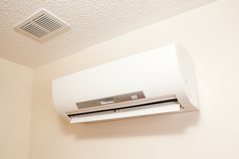 How Ductless Air Conditioning Solves Hot and Cold Spots in Loudon, TN