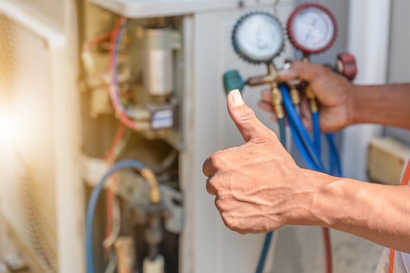 4 Reasons to Trust Your HVAC Repairs to the Pros in Knoxville, TN